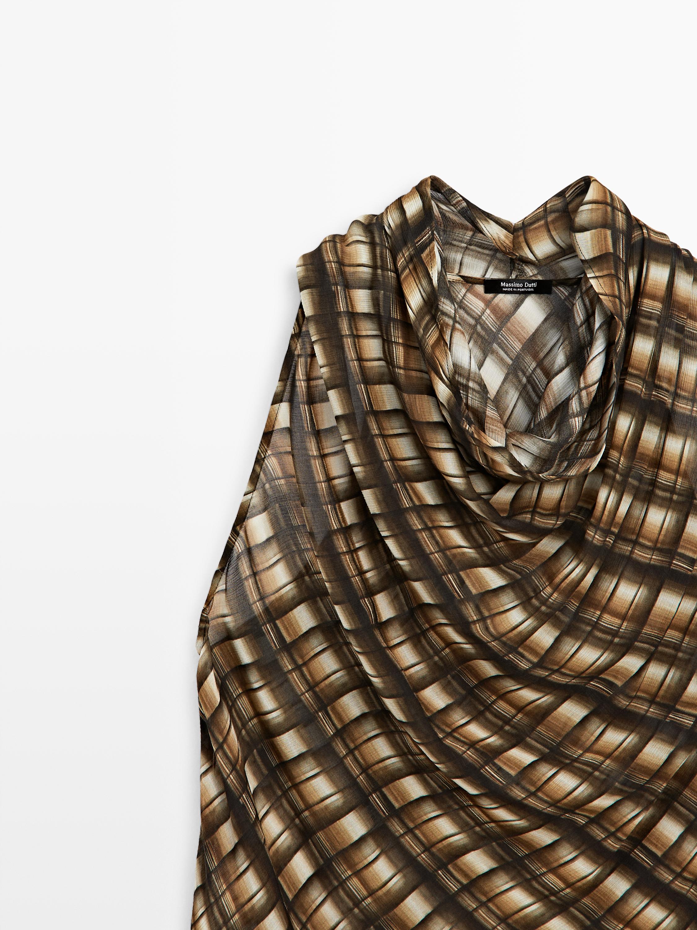 Flowing draped top